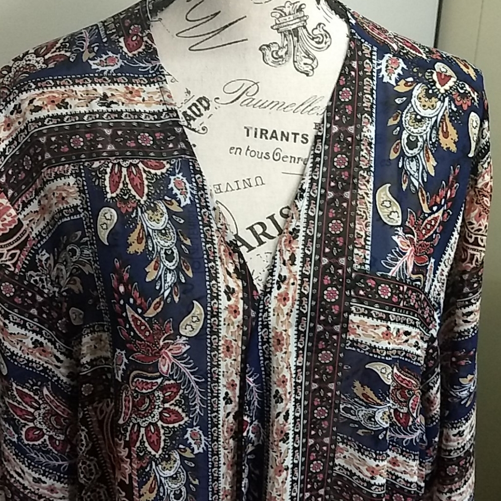 ⬇️18W LEFT Boho Duster - Picture 2 of 5